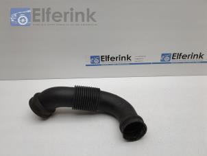 Used Air intake hose Opel Meriva 1.4 Turbo 16V ecoFLEX Price € 20,00 Margin scheme offered by Auto Demontage Elferink B.V.