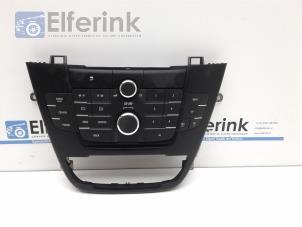 Used Radio control panel Opel Insignia 1.6 Turbo 16V Ecotec Price € 40,00 Margin scheme offered by Auto Demontage Elferink B.V.