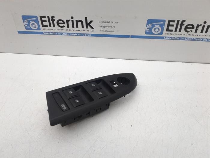 Usados Interruptor de ventanilla eléctrica Opel Ampera-e 1.4 16V Precio € 40,00 Norma de margen ofrecido por Auto Demontage Elferink B.V.