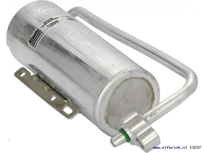 Neuf Déshydrateur clim Saab 9-3 03- Prix € 30,25 Prix TTC proposé par Auto Demontage Elferink B.V.