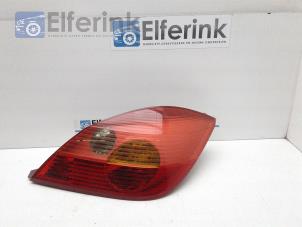 Used Taillight, right Opel Tigra Twin Top 1.4 16V Price € 75,00 Margin scheme offered by Auto Demontage Elferink B.V.