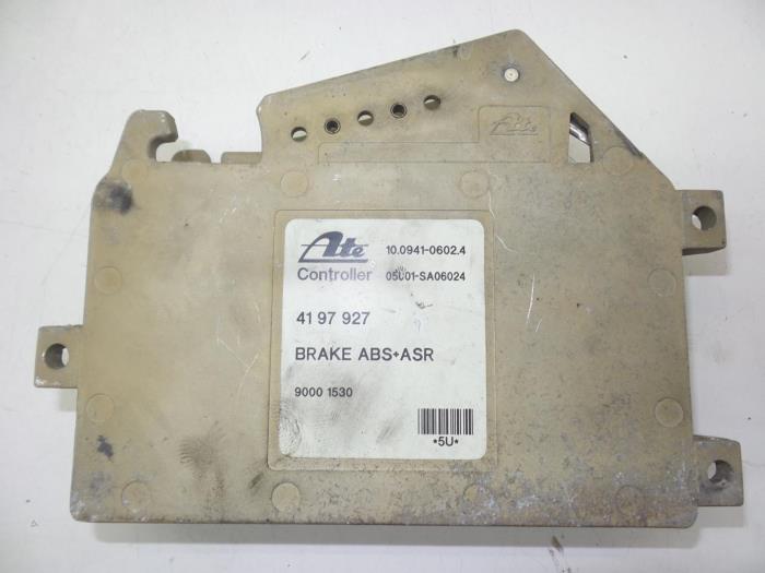 Begagnade ABS-dator Saab 9000 CS 3.0 V6 24V CS,CSE Pris € 100,00 Marginaltabell erbjuds av Auto Demontage Elferink B.V.