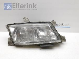 Used Headlight, right Saab 9-5 Estate (YS3E) 2.0t 16V Price € 45,00 Margin scheme offered by Auto Demontage Elferink B.V.