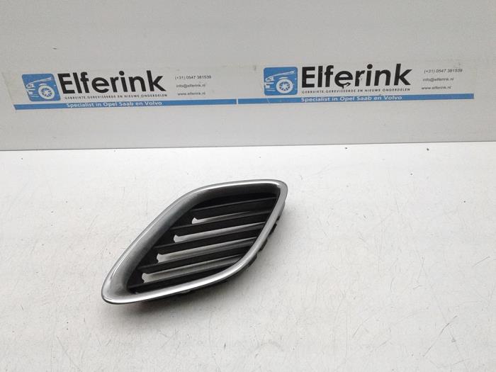 Używane Grill Saab 9-3 II Sport Sedan (YS3F) 1.8t 16V Cena € 25,00 Procedura marży oferowane przez Auto Demontage Elferink B.V.