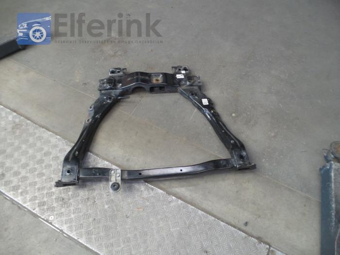Subframe from a Opel Karl 1.0 12V 2018