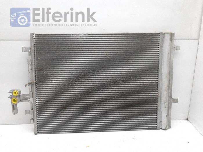 Air conditioning condenser from a Volvo V70 (BW) 2.0 D3 20V 2014