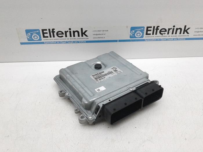 Used Injection computer Volvo V70 (BW) 2.0 D3 20V Price € 100,00 Margin scheme offered by Auto Demontage Elferink B.V.