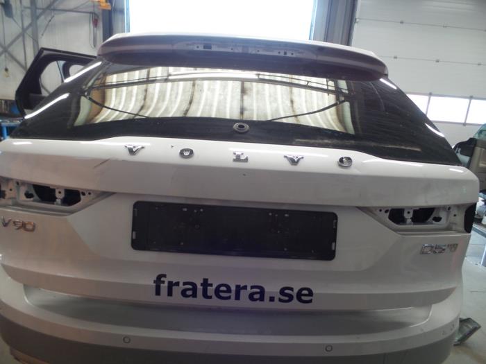 Gebrauchte Heckklappe Volvo V90 Cross Country (PZ) 2.0 D5 16V AWD Preis € 500,00 Margenregelung angeboten von Auto Demontage Elferink B.V.