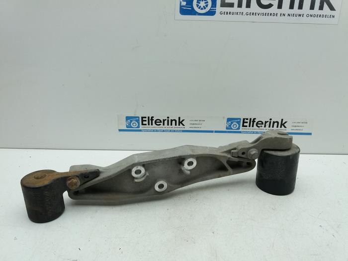 Shaft support Volvo V90 Cross Country 2.0 D5 16V AWD - 32203501