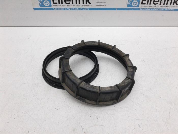 Bague de verrouillage de la pompe à carburant