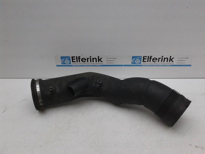Gebrauchte Intercooler Rohr Saab 9-3 II (YS3F) 2.8 V6 24V Turbo Preis € 25,00 Margenregelung angeboten von Auto Demontage Elferink B.V.