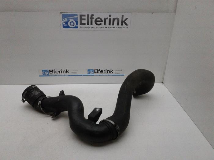 Gebrauchte Intercooler Rohr Saab 9-3 II (YS3F) 2.8 V6 24V Turbo Preis € 50,00 Margenregelung angeboten von Auto Demontage Elferink B.V.