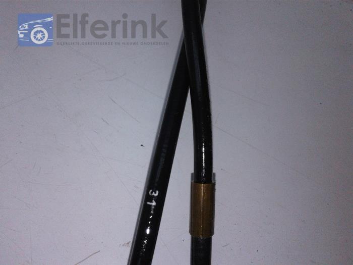 Convertible roof hydraulic line from a Saab 9-3 II (YS3F) 2.8 V6 24V Turbo 2007
