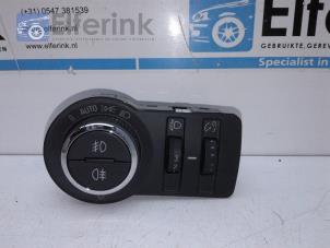 Used Light switch Opel Insignia 1.8 16V Ecotec Price € 20,00 Margin scheme offered by Auto Demontage Elferink B.V.