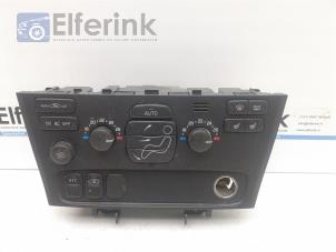 Used Heater control panel Volvo V70 (SW) 2.4 D5 20V Price € 40,00 Margin scheme offered by Auto Demontage Elferink B.V.