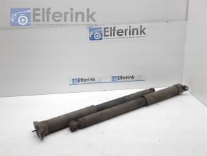 Used Shock absorber kit Volvo V40 Cross Country (MZ) 1.5 T3 16V Geartronic Price € 100,00 Margin scheme offered by Auto Demontage Elferink B.V.