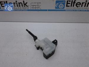 Used Tank flap lock motor Volvo V40 Cross Country (MZ) 1.5 T3 16V Geartronic Price € 20,00 Margin scheme offered by Auto Demontage Elferink B.V.