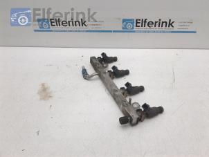 Used Fuel injector nozzle Opel Corsa C (F08/68) 1.2 16V Price € 30,00 Margin scheme offered by Auto Demontage Elferink B.V.