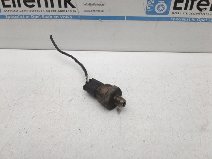 Begagnade EBD-system Volvo S60 I (RS/HV) 2.4 D5 20V Pris € 25,00 Marginaltabell erbjuds av Auto Demontage Elferink B.V.
