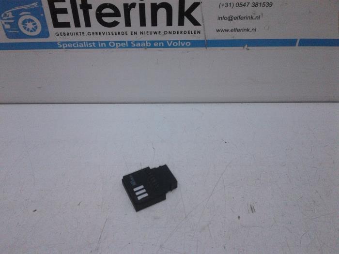 Gebrauchte Regensensor Opel Ampera-e 1.4 16V Preis € 25,00 Margenregelung angeboten von Auto Demontage Elferink B.V.