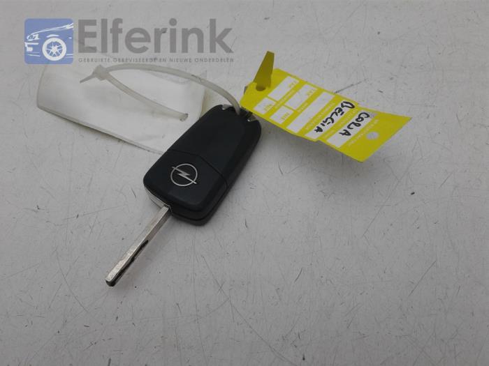 Schlüssel Opel Corsa D 1.3 CDTi 16V Ecotec - GM