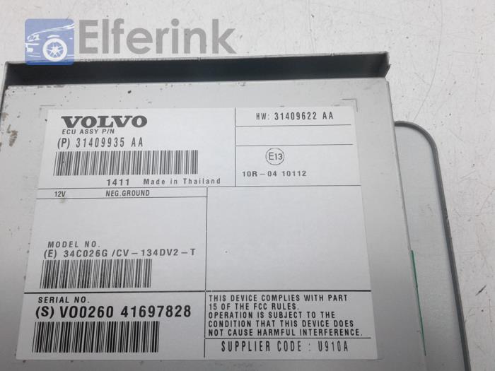 Wzmacniacz radiowy z Volvo V60 I (FW/GW) 2.0 D4 16V 2015