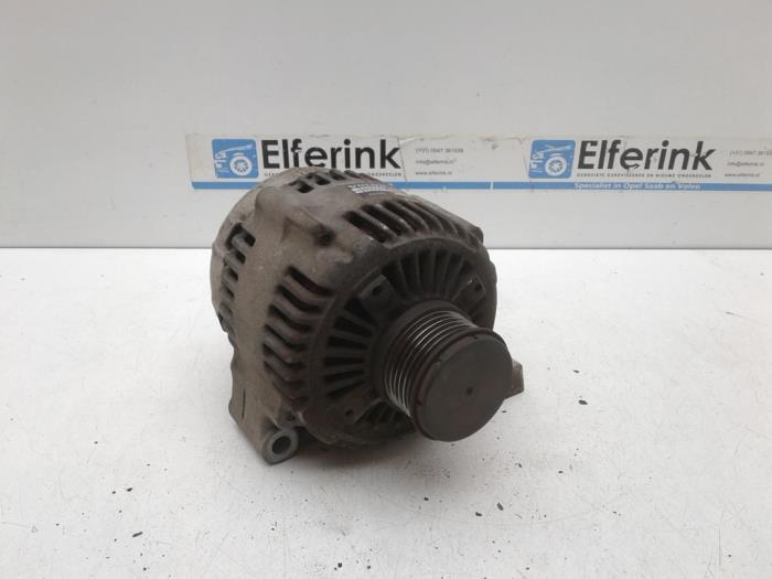 Begagnade Dynamo Volvo V40 (VW) 1.8 16V Pris € 50,00 Marginaltabell erbjuds av Auto Demontage Elferink B.V.