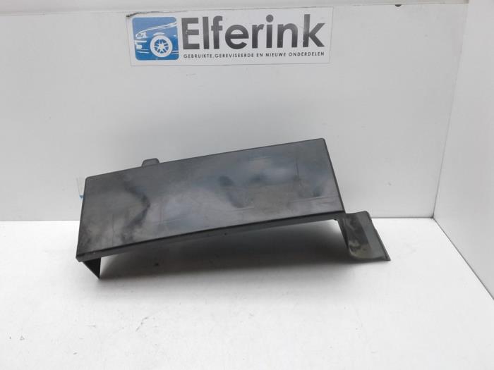 Battery cover Volvo XC90 I 2.4 D5 20V - 30782017