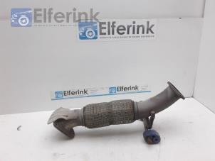 Used Exhaust front section Volvo XC90 II 2.0 T6 16V AWD Price € 100,00 Margin scheme offered by Auto Demontage Elferink B.V.
