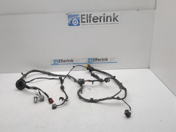 Volvo Xc90 Wiring Harnesses Stock 