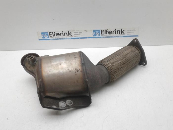 Catalytic converters with engine code D5244T17 stock