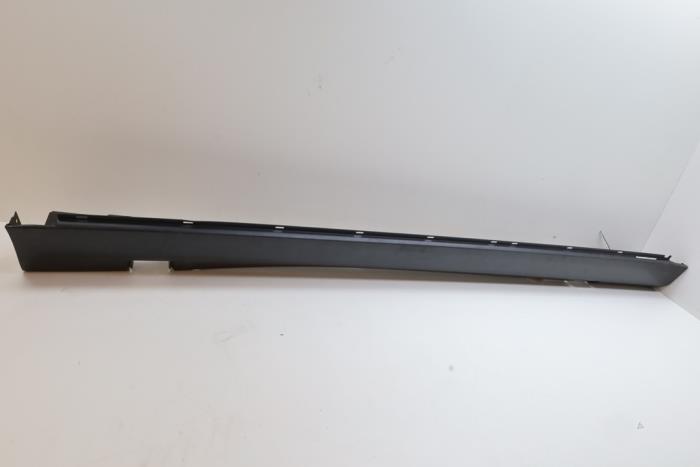 Używane Próg lewy Saab 9-3 I (YS3D) 2.3 Turbo 16V Viggen Cena € 75,00 Procedura marży oferowane przez Auto Demontage Elferink B.V.
