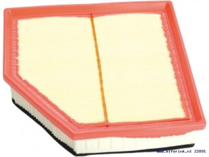 Nya Luftfilter Volvo V70 Pris € 18,15 Inklusive moms erbjuds av Auto Demontage Elferink B.V.
