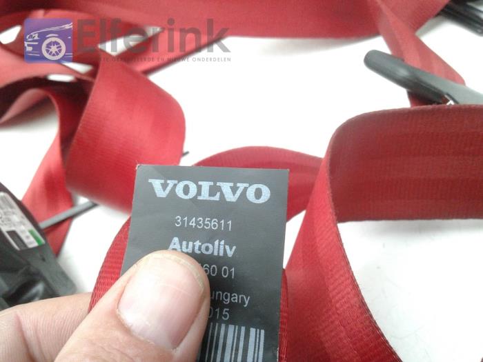 Zestaw pasów bezpieczenstwa przód z Volvo V40 (MV) 2.0 D4 16V 2016