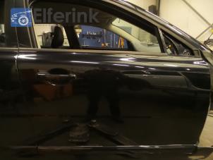 Gebrauchte Tür 4-türig rechts vorne Volvo V70 (BW) 2.4 D 20V Preis € 250,00 Margenregelung angeboten von Auto Demontage Elferink B.V.