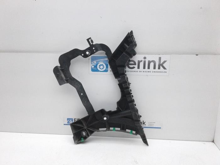 Rear bumper bracket, left Volvo V90 Cross Country 2.0 T5 16V AWD ...