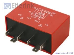 New Lighting relay Saab 900 Price € 48,40 Inclusive VAT offered by Auto Demontage Elferink B.V.