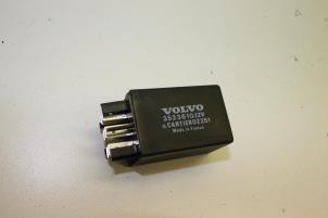 Usados Relé Volvo 740 2.3i Precio € 25,00 Norma de margen ofrecido por Auto Demontage Elferink B.V.