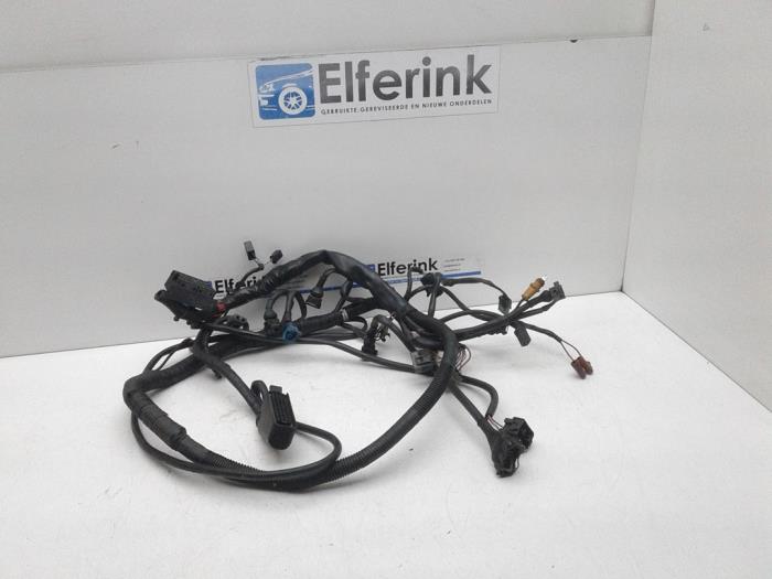 Saab 900 Wiring harnesses stock | ProxyParts.com