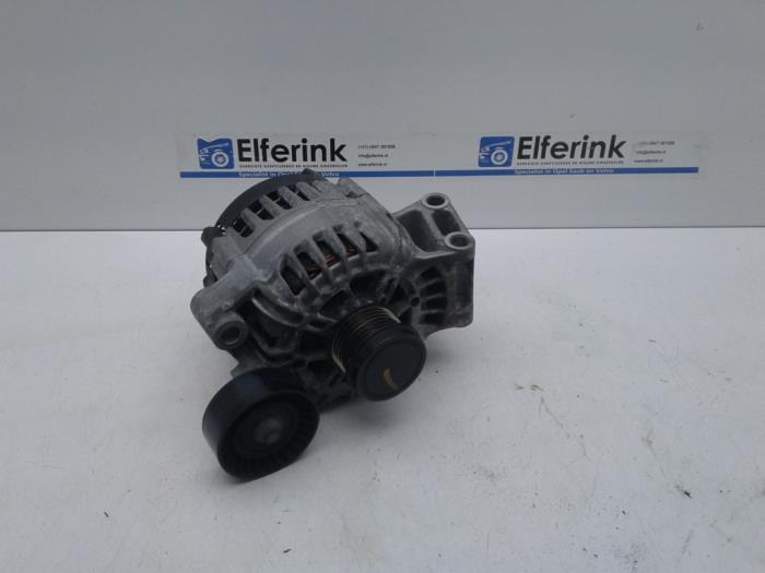 Usagé Dynamo Volvo V40 (MV) 1.6 T2 GTDi 16V Prix € 65,00 Règlement à la marge proposé par Auto Demontage Elferink B.V.
