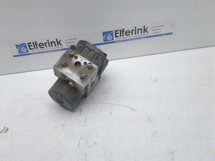 Gebrauchte ABS Pumpe Opel Astra G (F08/48) 1.6 Preis € 50,00 Margenregelung angeboten von Auto Demontage Elferink B.V.