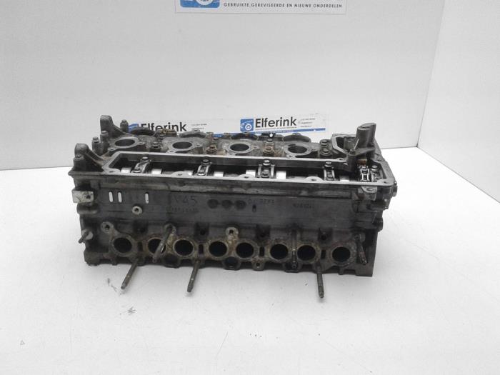 Begagnade Topplock Volvo V50 (MW) 2.0 D 16V Pris € 250,00 Marginaltabell erbjuds av Auto Demontage Elferink B.V.