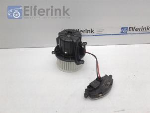 Used Heating and ventilation fan motor Volvo XC90 II 2.0 T8 16V Twin Engine AWD Price € 100,00 Margin scheme offered by Auto Demontage Elferink B.V.