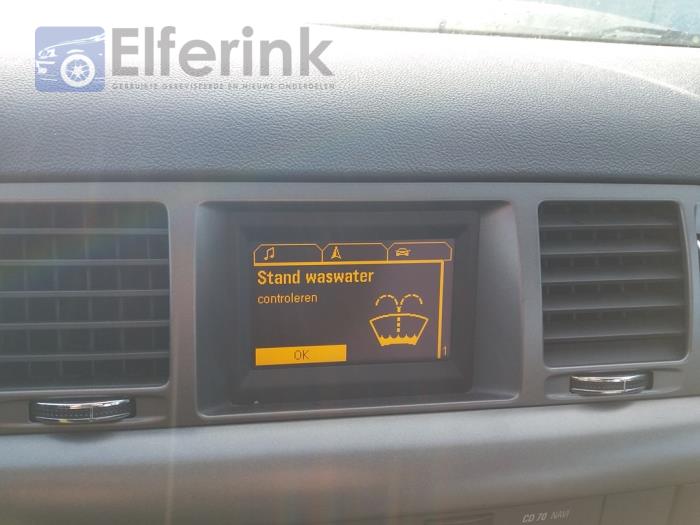 Interior display from a Opel Signum (F48) 2.2 direct 16V 2007