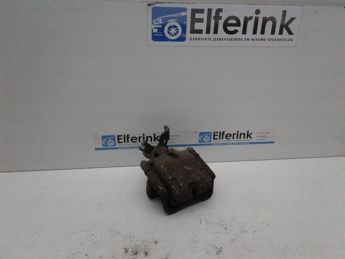 Usagé Etrier de frein arrière gauche Saab 9-5 (YS3G) 2.8 T XWD V6 24V Prix € 50,00 Règlement à la marge proposé par Auto Demontage Elferink B.V.