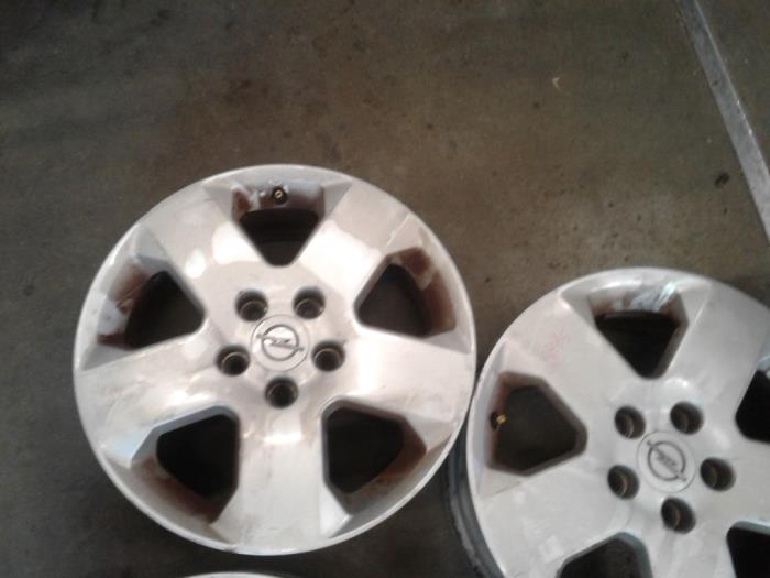 2l Opel Rims Set of wheels - Alloy OPEL - Auto Demontage Elferink B.V.