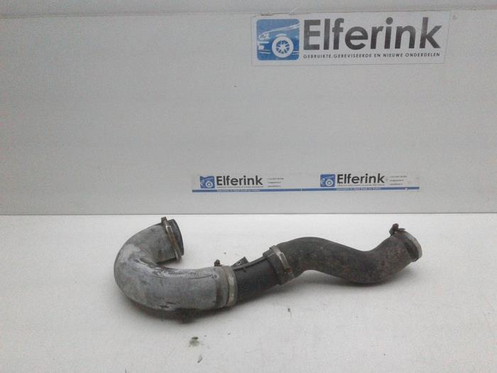 Gebrauchte Intercooler Rohr Saab 9-3 II (YS3F) 2.8 V6 24V Turbo Preis € 65,00 Margenregelung angeboten von Auto Demontage Elferink B.V.