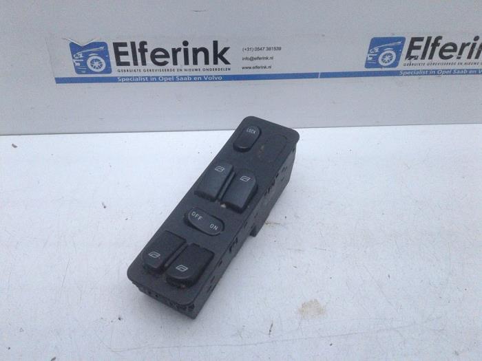 Usados Interruptor de ventanilla eléctrica Saab 9000 CS 2.0i 16V LPT Precio € 40,00 Norma de margen ofrecido por Auto Demontage Elferink B.V.