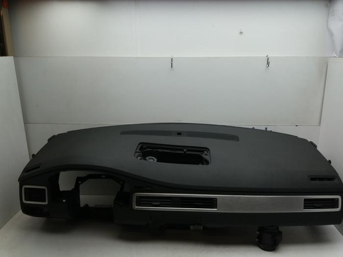 Używane Panel Volvo XC70 (BZ) 2.4 D5 20V AWD Cena € 500,00 Procedura marży oferowane przez Auto Demontage Elferink B.V.