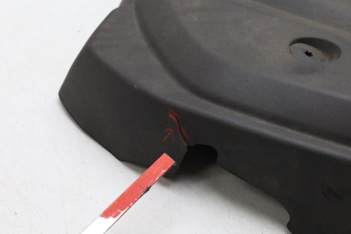 Used Engine cover Volvo S80 (AR/AS) 2.0 D4 16V Price € 30,00 Margin scheme offered by Auto Demontage Elferink B.V.